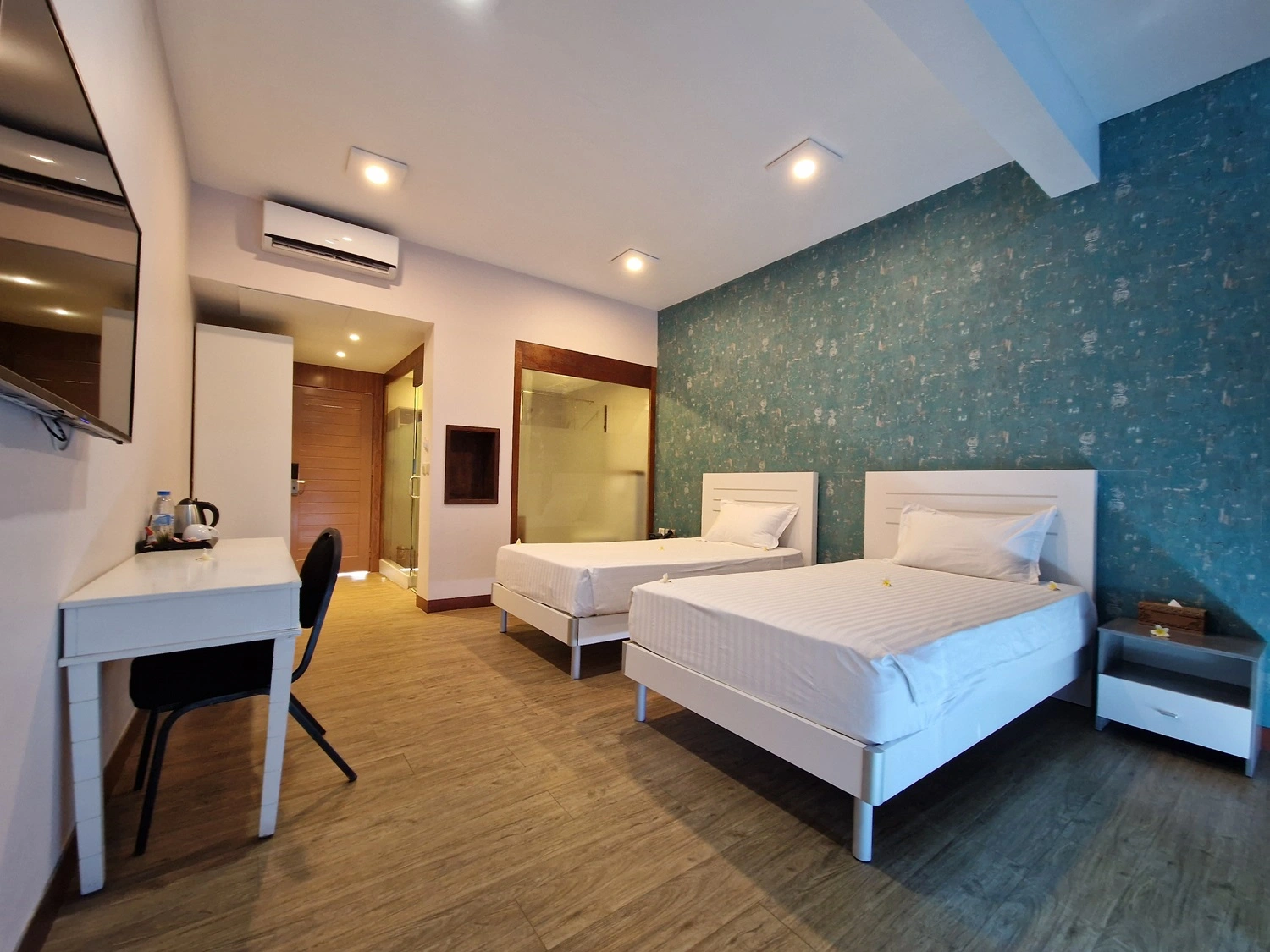 Luxury twin bed (4)